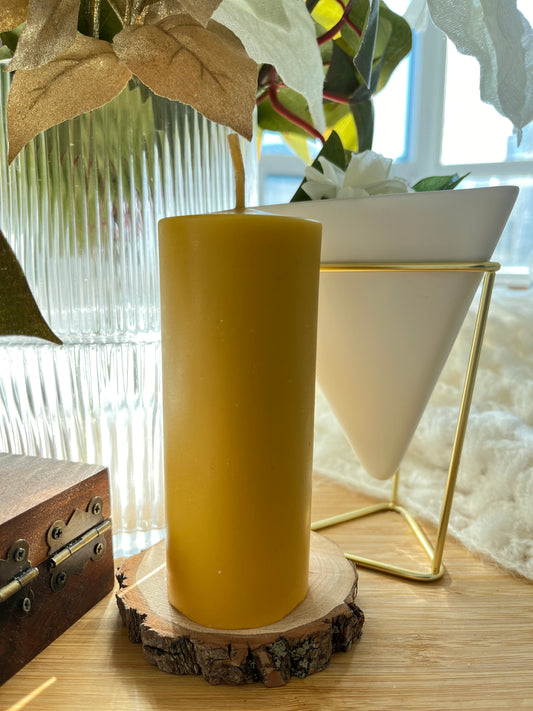 Beeswax Pillar- Medium