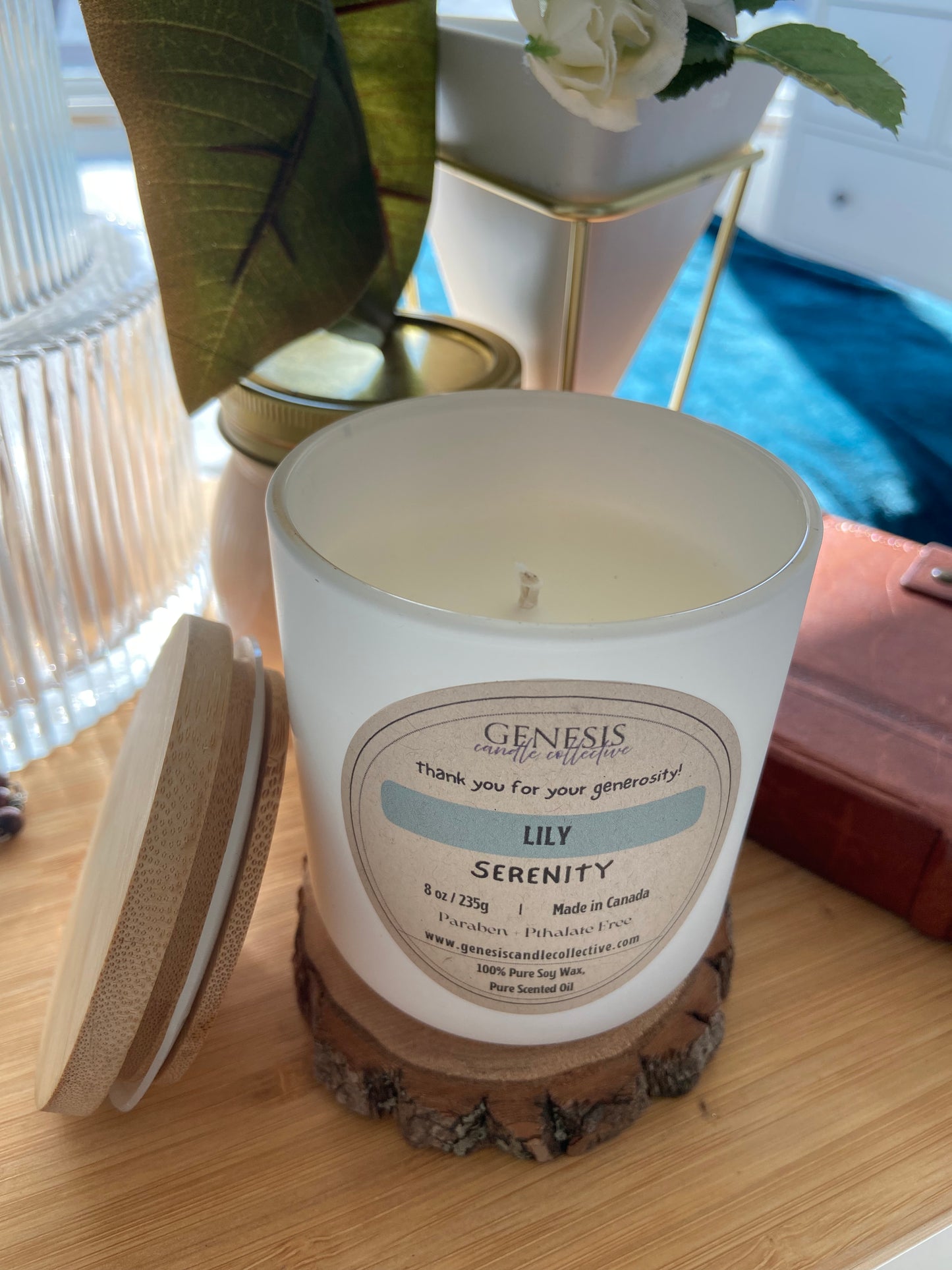 Lily Scented Candle